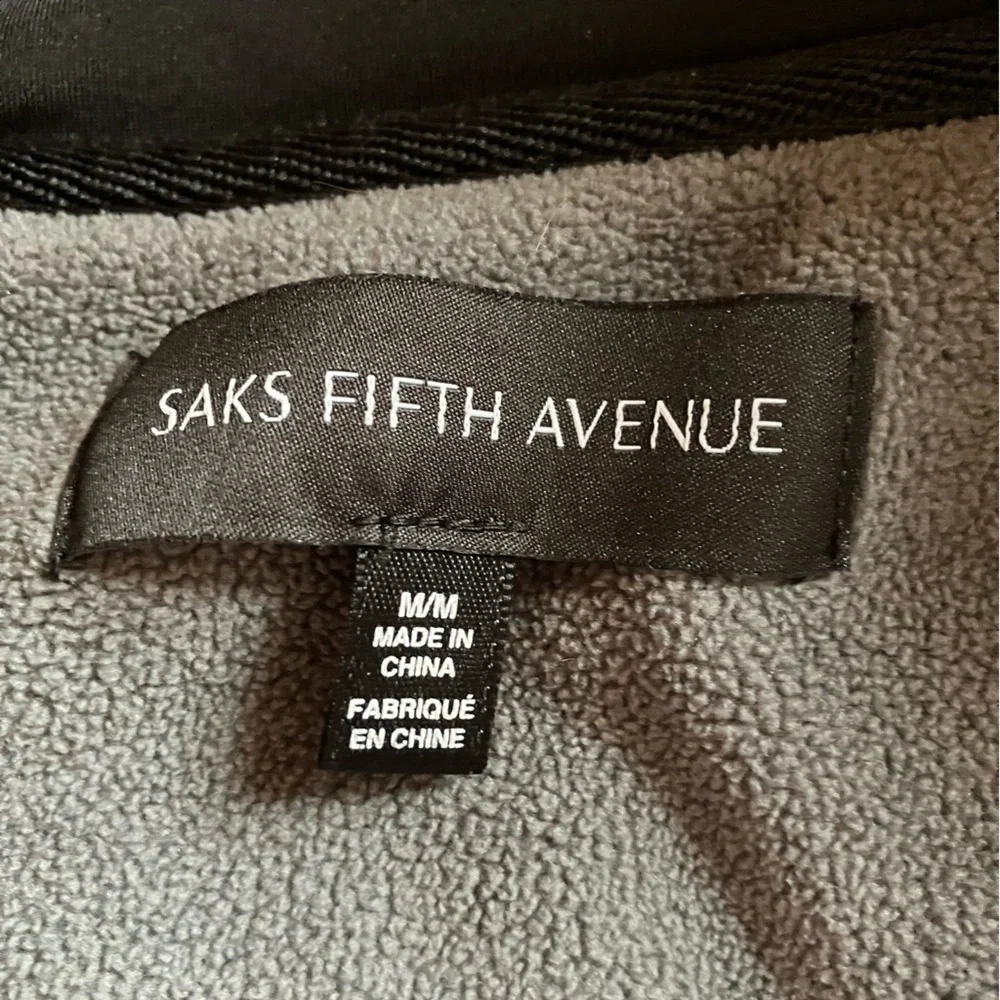 Men’s Saks Fifth Avenue Gray/Black Fleece 3/4 Zip Sweater size Medium